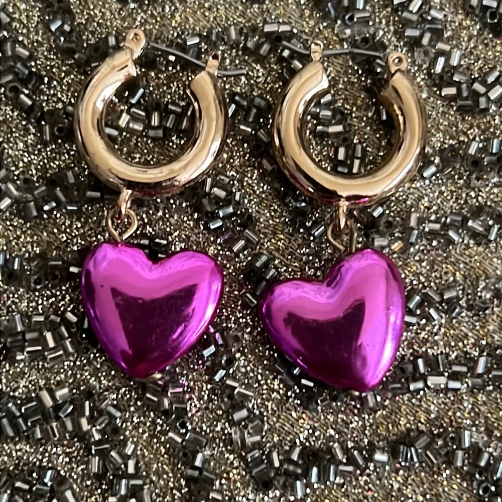 Betsey Johnson Gold Tone Hoops With Fuchsia Hearts
